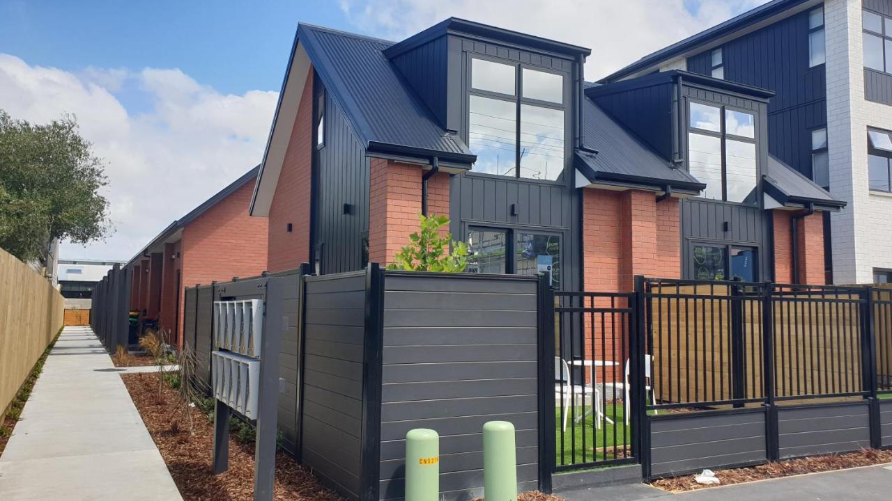 Modern Loft In Christchurch Cbd With Private Courtyard 외부 사진