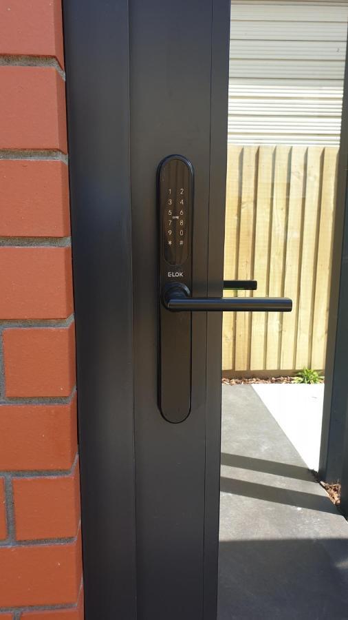 Modern Loft In Christchurch Cbd With Private Courtyard 외부 사진