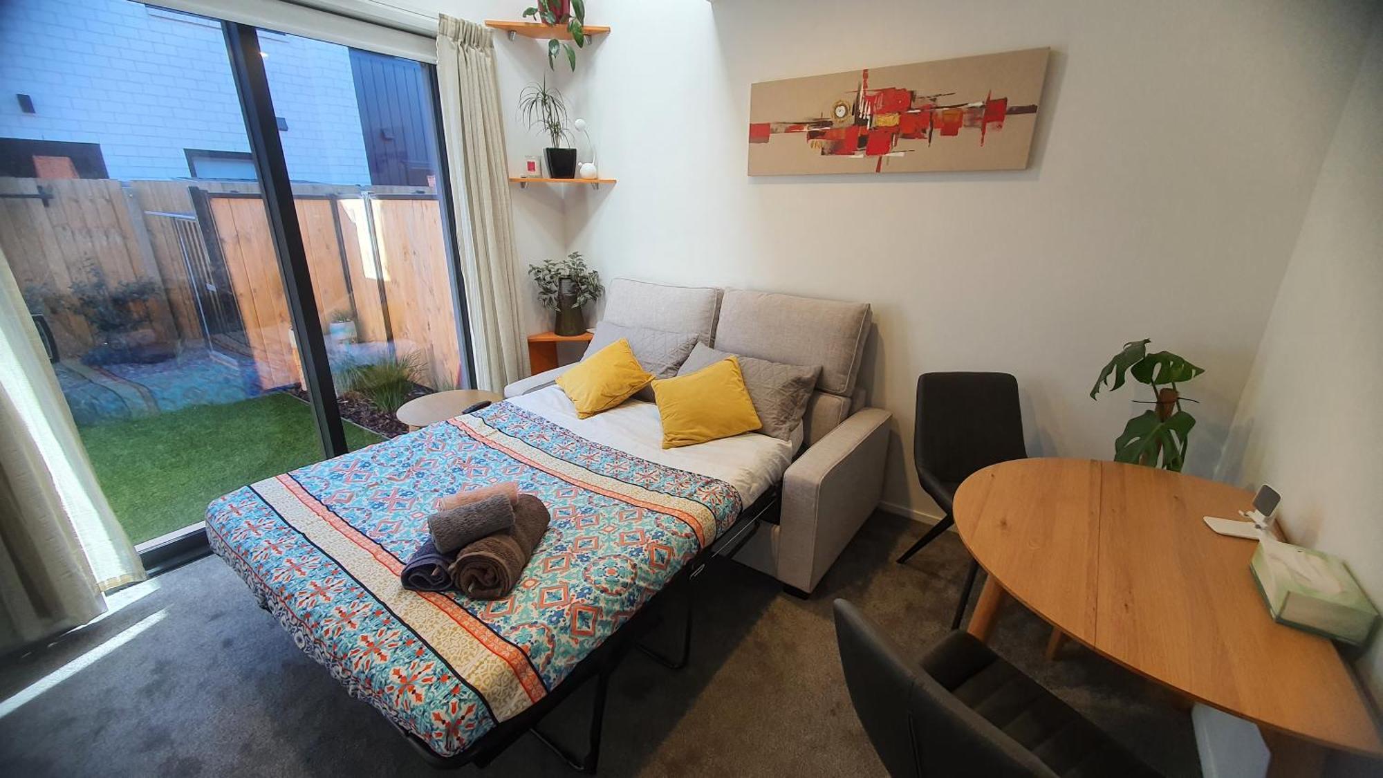 Modern Loft In Christchurch Cbd With Private Courtyard 외부 사진